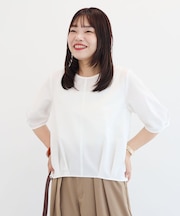 表面感裾タックブラウス