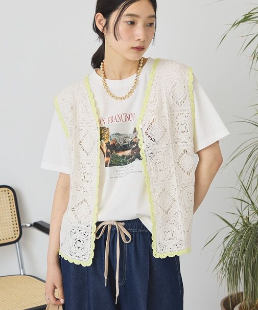 クロシェ風ニットベスト