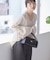 フリルティアードブラウス