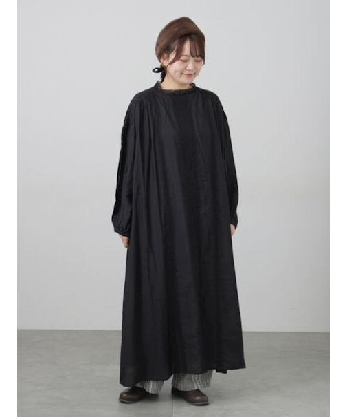 レーヨンナイロンレースワンピース