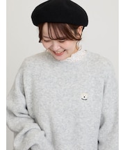 アニマル刺繍ニット