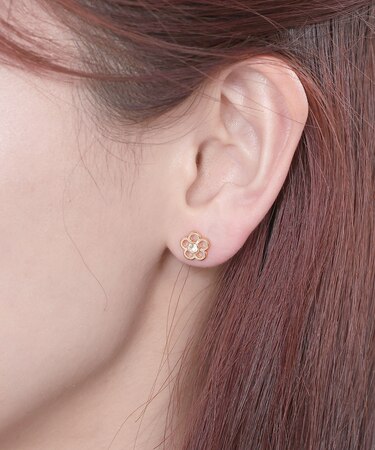 ペタルデイジーキャッチ ピアス