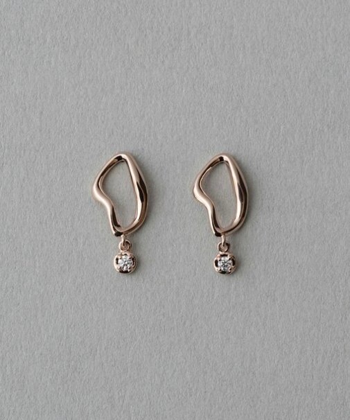 ビジュー ピアス