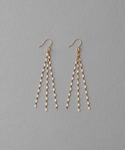ペタルチェーン フリンジ ピアス