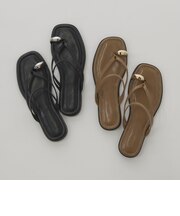 フラットトングサンダル