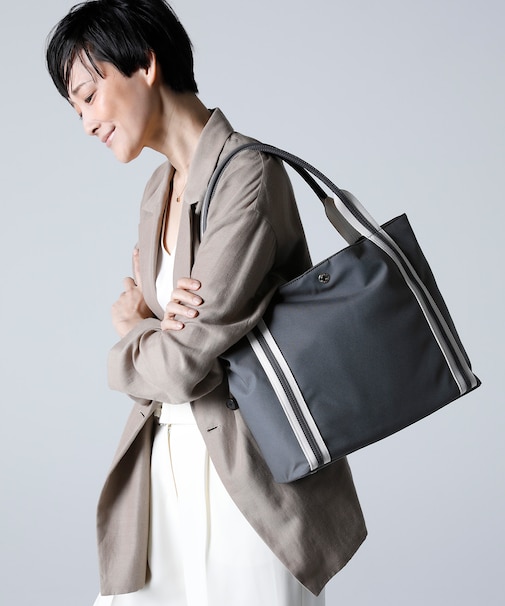 【TREASURE TOPKAPI】ソフトタッチ テープハンドル トートバッグ A4 / 軽量 / 肩掛け