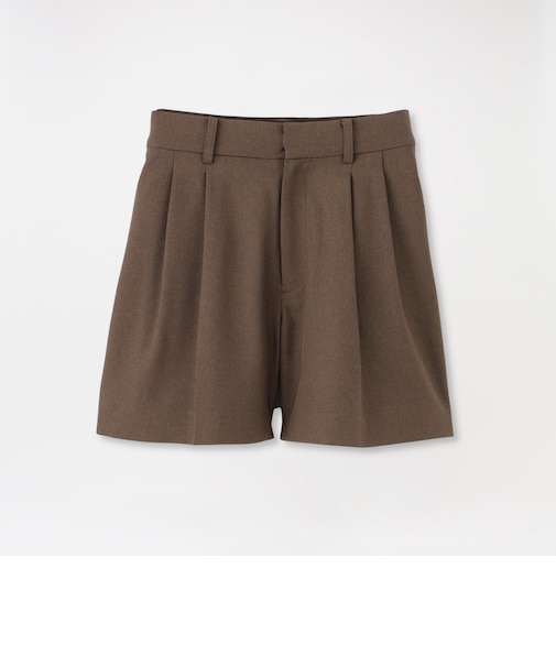 タックショートパンツ
