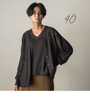 【40周年限定】メッセージ刺繍Vネックニットカーディガン