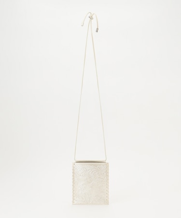PhoneShoulder-ca