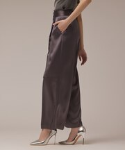 トリアセサテンワイドパンツ