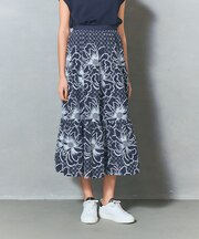 ボタニカルカットワークスカート