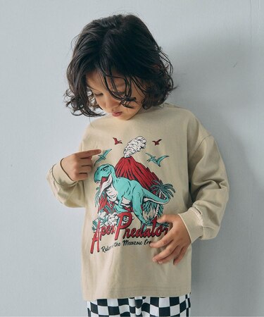 WEB限定 ゆったりシルエットグラフィックバリエーションTシャツ