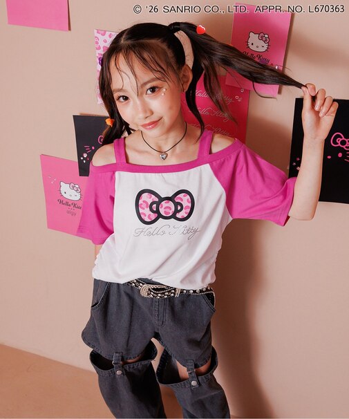 【ハローキティ】ギャルオフショル風Tシャツ
