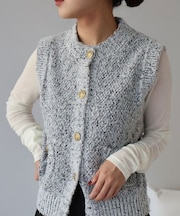 袖シャーリングシアートップス