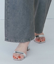 チャンキーヒールストラップサンダル