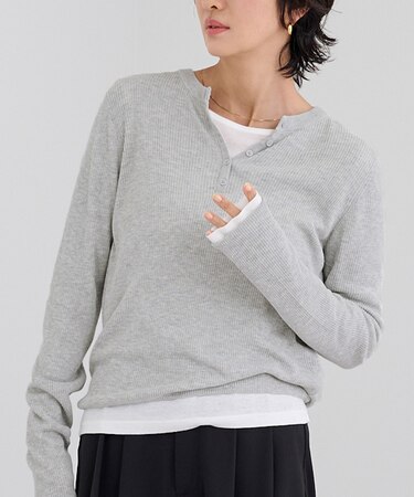 ヘンリーネックシアーリブニット
