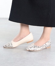 パンプス ローヒール 黒 バイカラー ぺたんこ フラット 疲れない 軽い レディース ポインテッドトゥ スエード 合成皮革ブラック 白 コンビ スムース (1182)