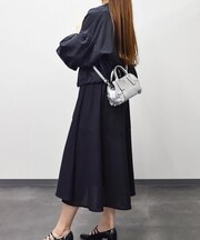【RIPANI】メタリックレザーフリルデザインミニバッグ