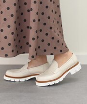 【CORSO ROMA,9】タンクソールベーシックローファー
