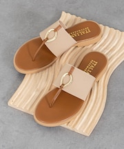 【ITALIAN SHOEMAKERS】メタルモチーフトングサンダル(952323)
