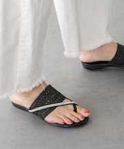 【ITALIAN SHOEMAKERS】ビジュークロスストラップトングサンダル(952352)