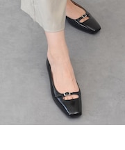 【INTER-CHAUSSURES】スクエアトウバックルサケットバレエ