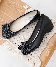 【Bridget Birkin Walk】ステッチリボンウォーキングパンプス