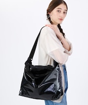 DELUXE ZIPTOP TOTE ブラックシャイン