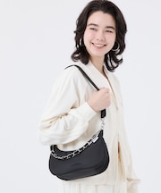 CHAIN SMALL CONV HOBO ブラックサテンスナイデル