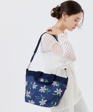 BUCKET TOTE フローラルブルームズネイビー