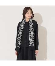 ボタニカル刺繍ストール