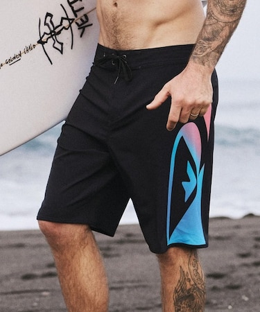 QUIKSILVER/EQYBS04926 水着 SURFSILK HOLMES 20 ボードショーツ フィットタイ 20インチ インナーショーツなしタイプ 4WAYストレッチ・撥水加工 トランクス クイックシルバー メンズ ムラサキスポーツ