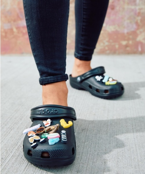 CROCS/10001-001 クラシック クロッグ サンダル クロックス ムラサキスポーツ