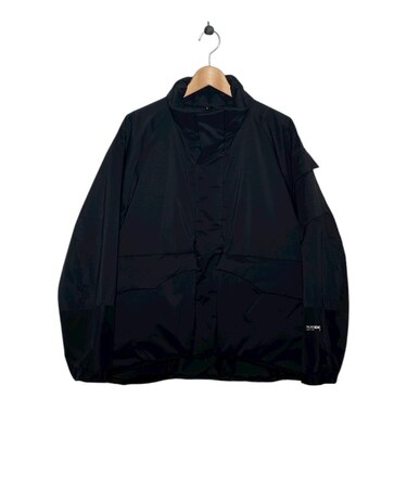 The COMP_US (ザコンプアス) - LIGHT PUFF ZIP JACKET (ライトパフジップジャケット) 25AWCU-01OT ユニセックス