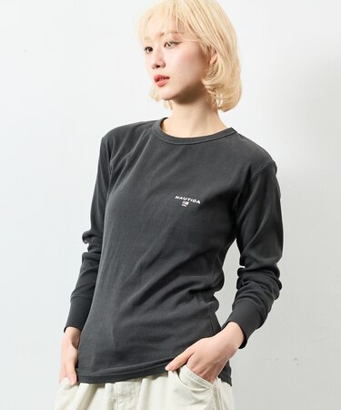 Essentials タイトフィット L/S クルーネック ピグメントTシャツ