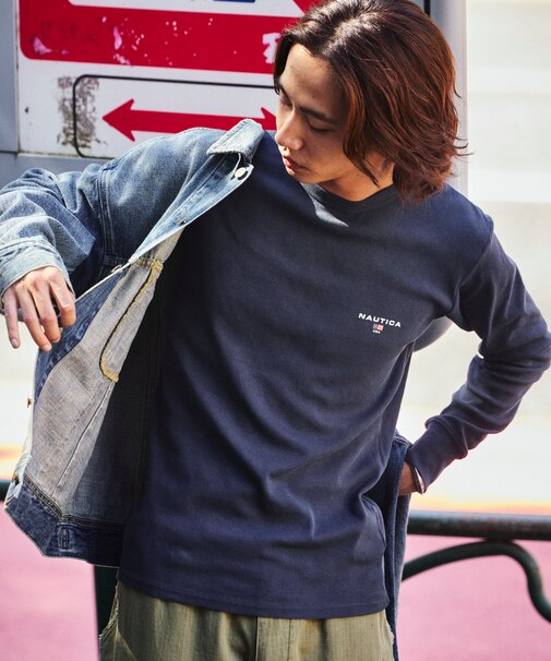 Essentials タイトフィット L/S クルーネック ピグメントTシャツ