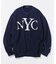 リラックスフィット NYCロゴ クルーネックスウェット