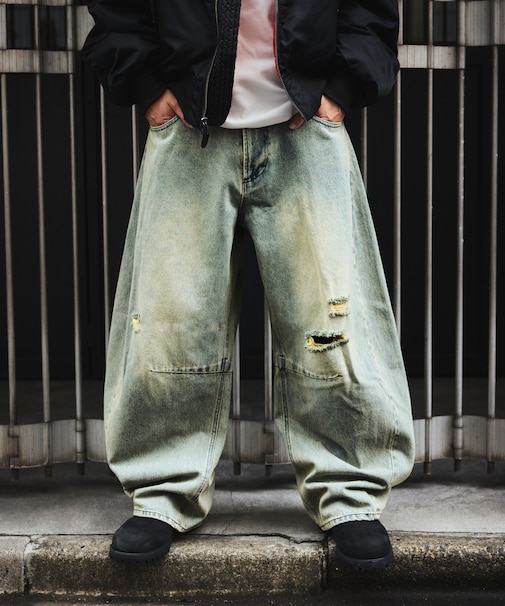 ワイドシルエット カーブ デニムパンツ ダメージ加工