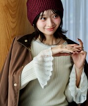 フリル袖ニット