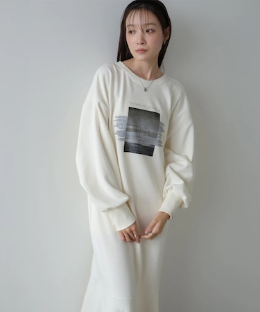 【Bab】（選べるサイズ展開）前後2WAYホックプリントマーメイドスウェットワンピース