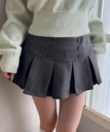 ダブルボタンミニプリーツスカート