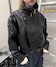 ブラック