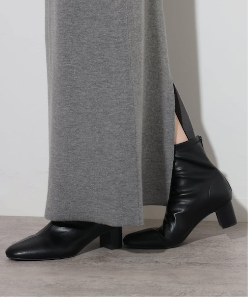 RELUME ヒールストレッチブーツ