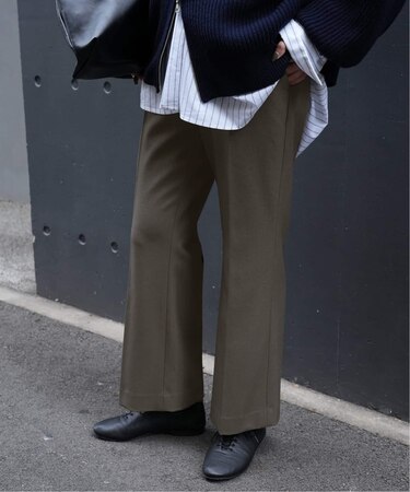 スティックパンツ