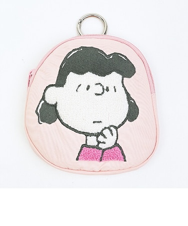 スヌーピー ルーシー ダイカット刺繍パスポーチ SNOOPY