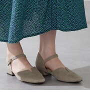 スリットセパレートパンプス