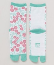 【カヤ】白詰草 足袋型くつ下(23-25cm)