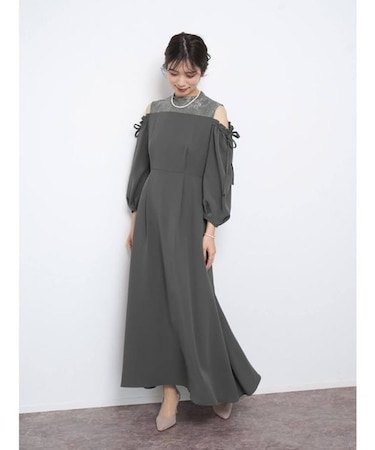 ショルダーカットジャガードドレス