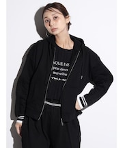 ケーブル編みデザインフーディー