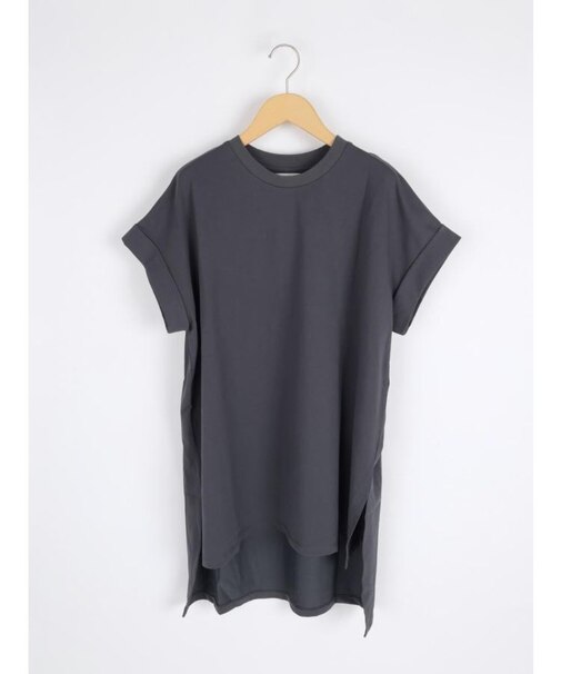 バックロゴロングTシャツ
